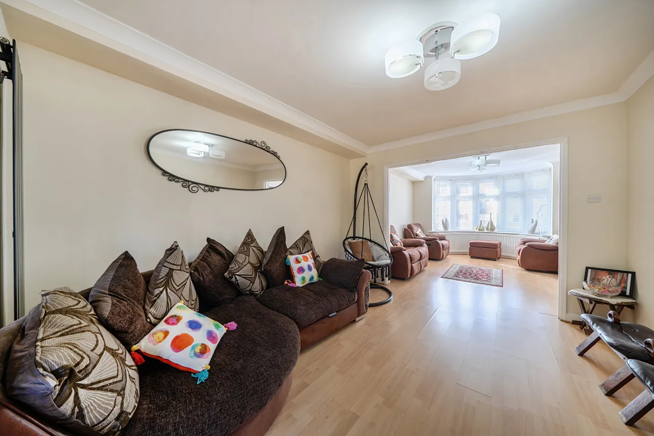 Norwich Road, Northwood, HA6, photo 11