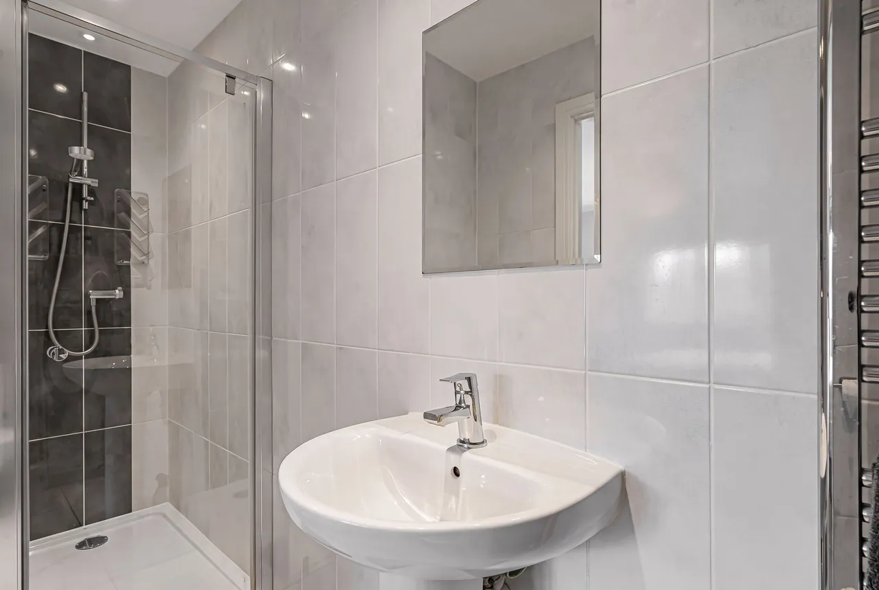 Squirrel Close, Brackley, NN13, photo 19