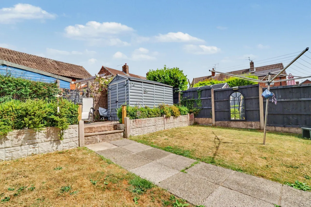 Mayfield Road, Stoke-On-Trent, photo 15