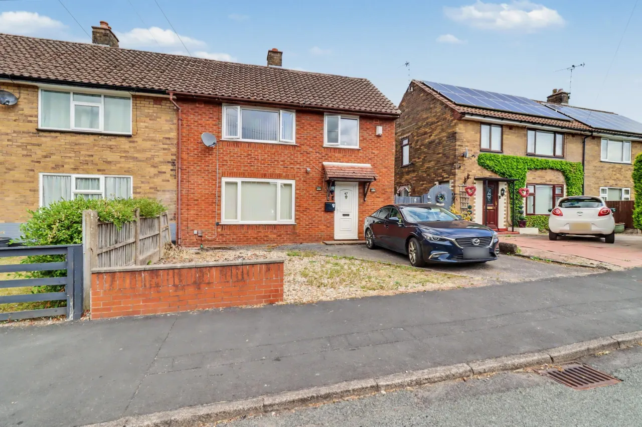 3 bed property for sale, Mayfield Road, Stoke-On-Trent