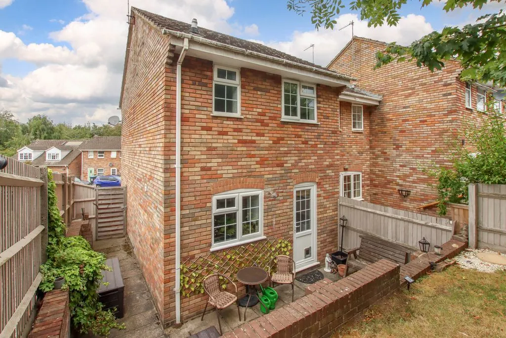 Grove Gardens, Tring, HP23, photo 12