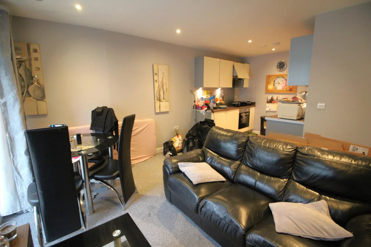 South Street, Bury, BL9, photo 4
