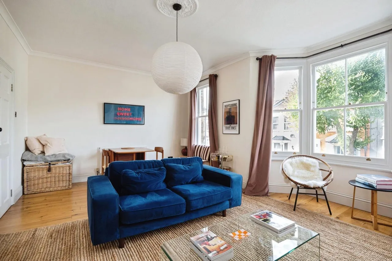 Albert Road, London, E10, photo 5