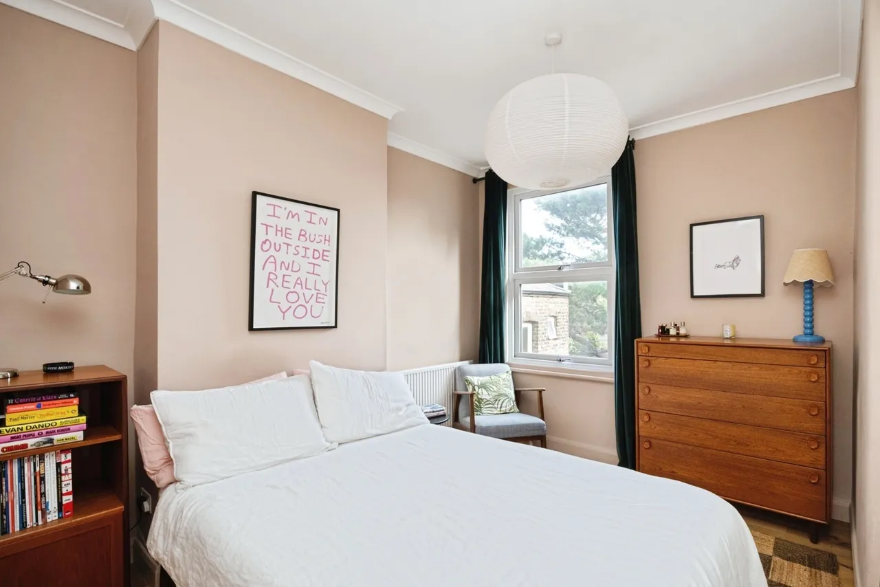 Albert Road, London, E10, photo 11