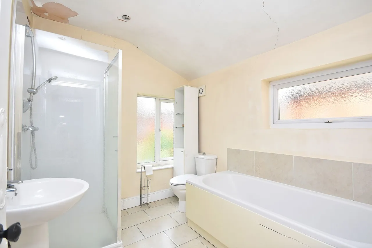 Queens Road, Northampton, NN1 3LP, photo 6