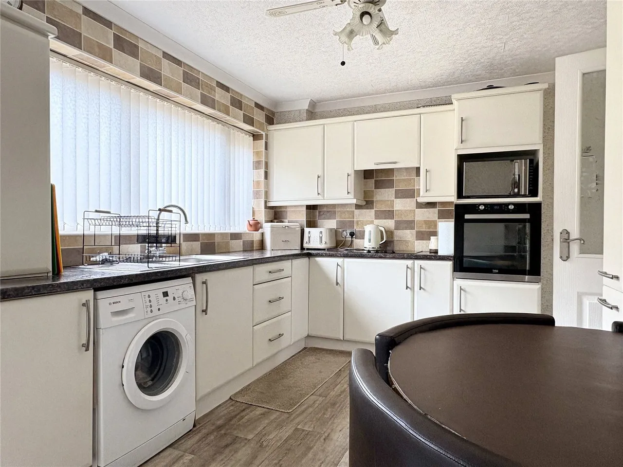 Glaisdale, Clarksfield, OL4, photo 4