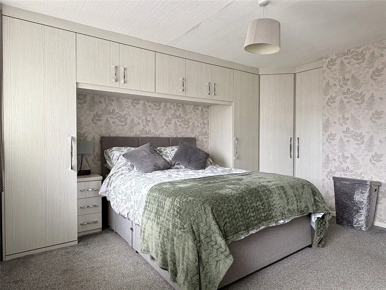 Glaisdale, Clarksfield, OL4, photo 9