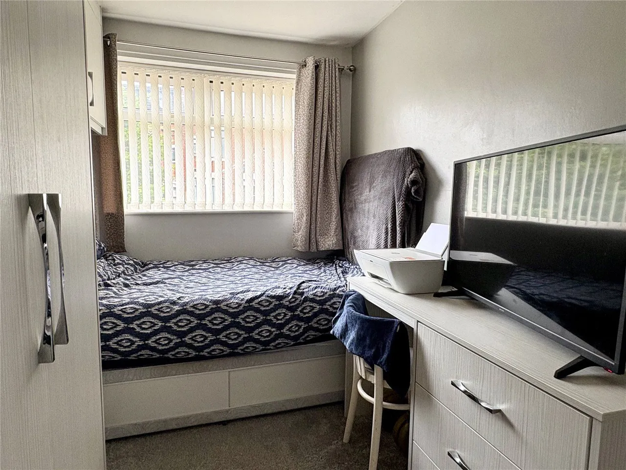 Glaisdale, Clarksfield, OL4, photo 12