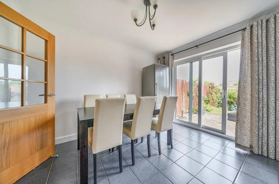 Minerva Crescent, Gunwharf Quays, PO1, photo 6