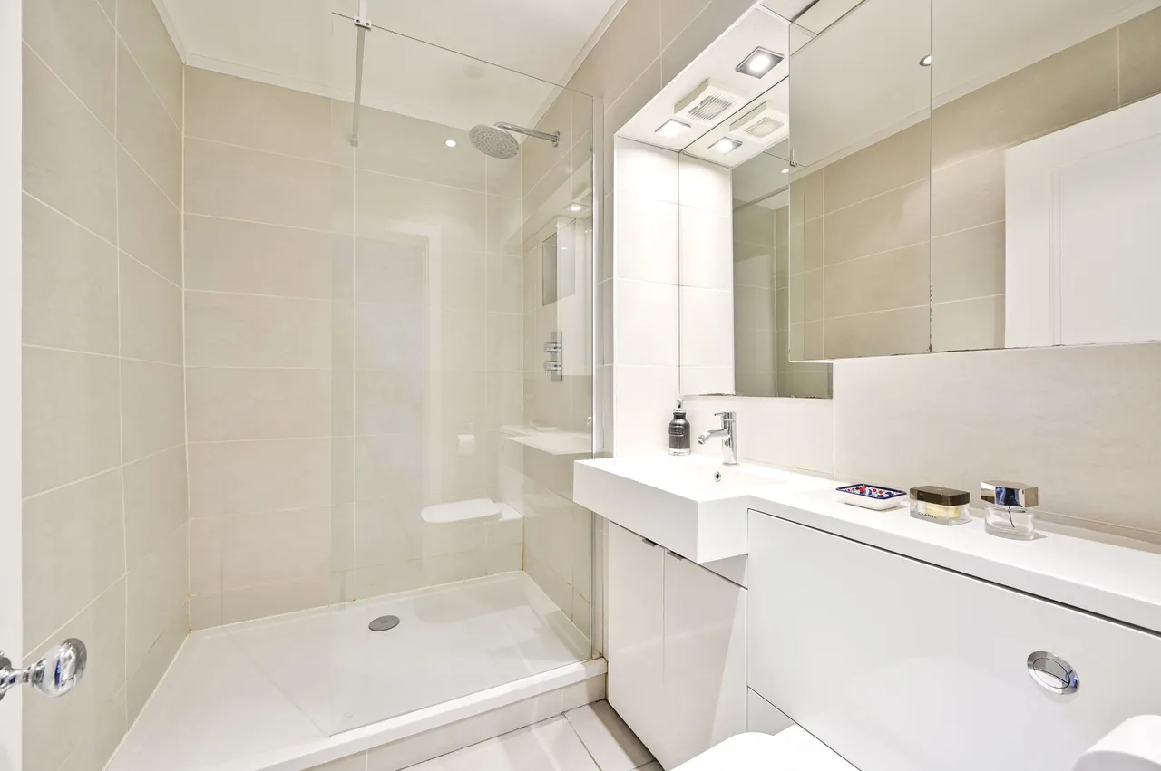 Flat 2, 44 Harcourt Terrace, London, photo 7