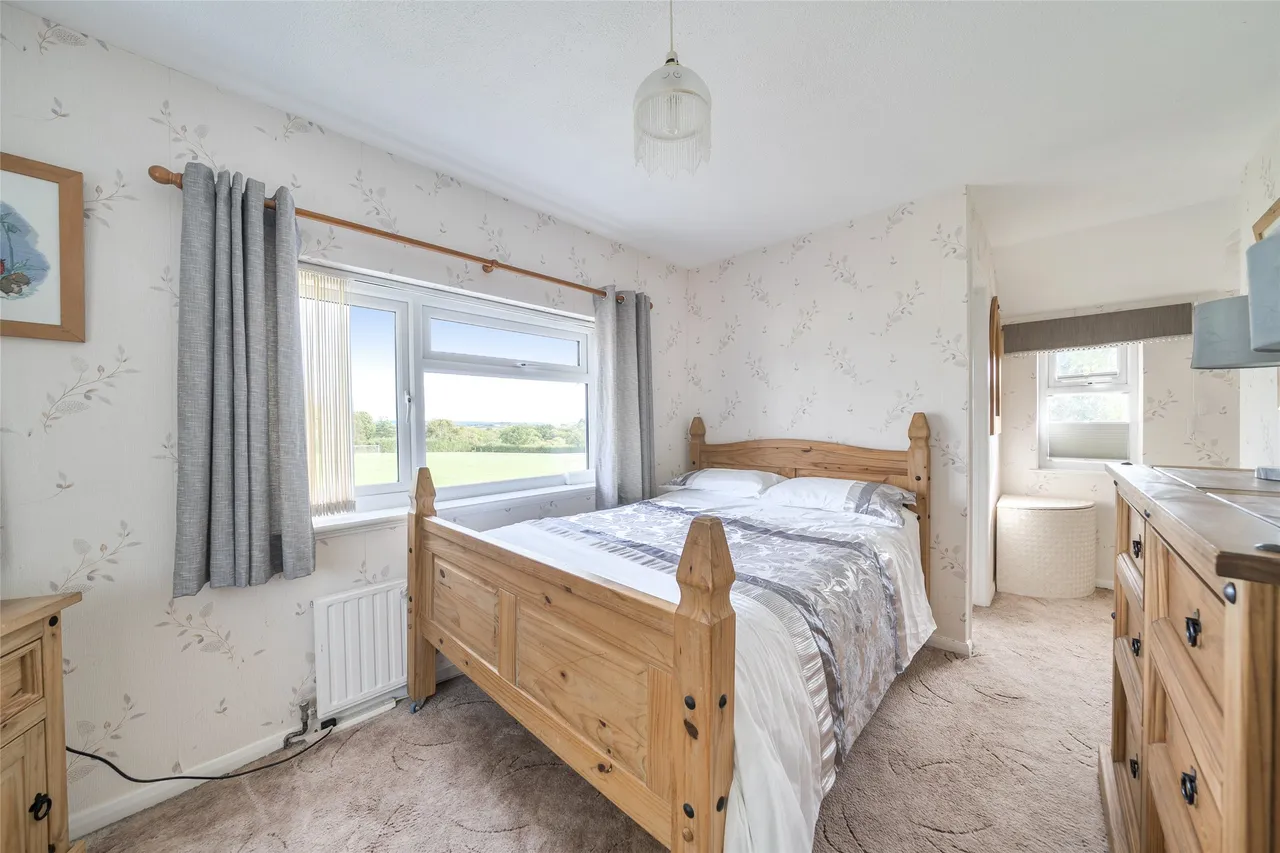 Frog Lane, West Buckland, TA21, photo 14