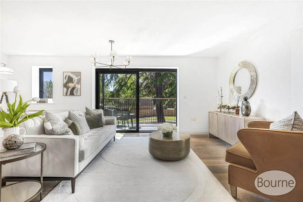 Shores Road, Horsell, GU21, photo 4
