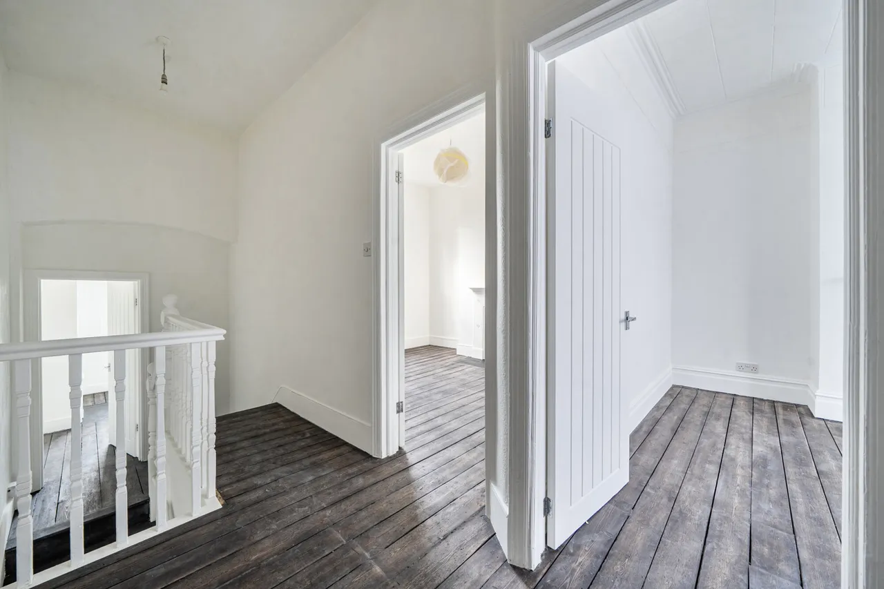 Half Acre Road, Hanwell, W7, photo 15