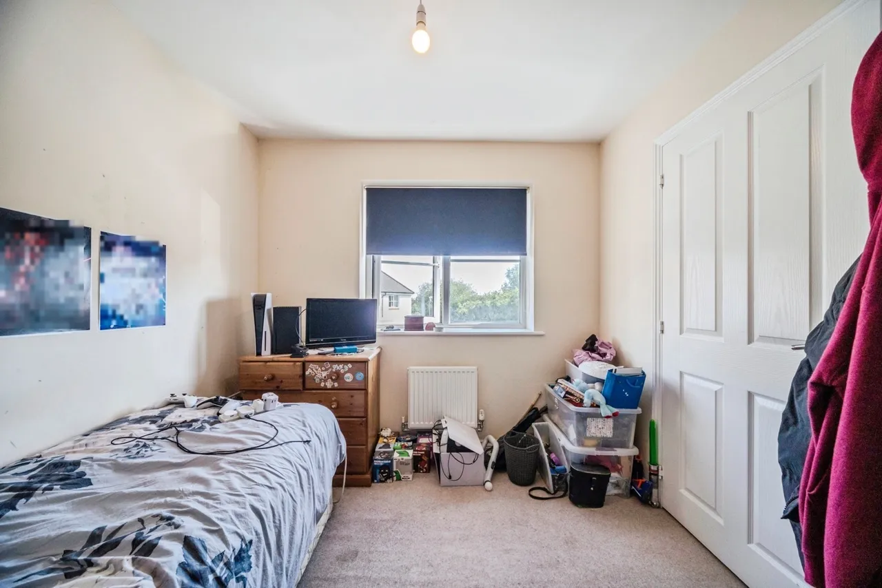Prince Rupert Drive, AYLESBURY, Buckinghamshire, HP19, photo 12
