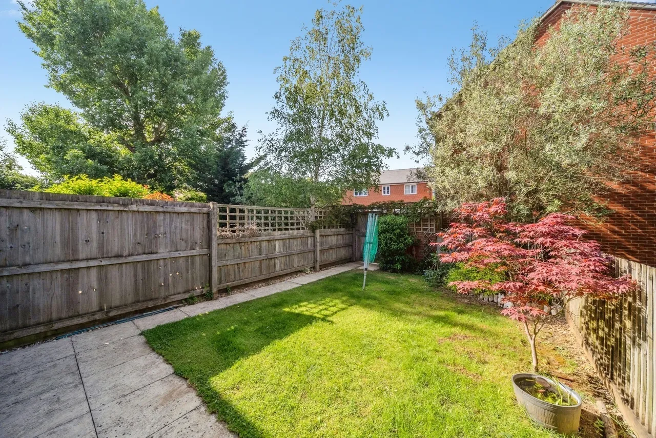 Prince Rupert Drive, AYLESBURY, Buckinghamshire, HP19, photo 7