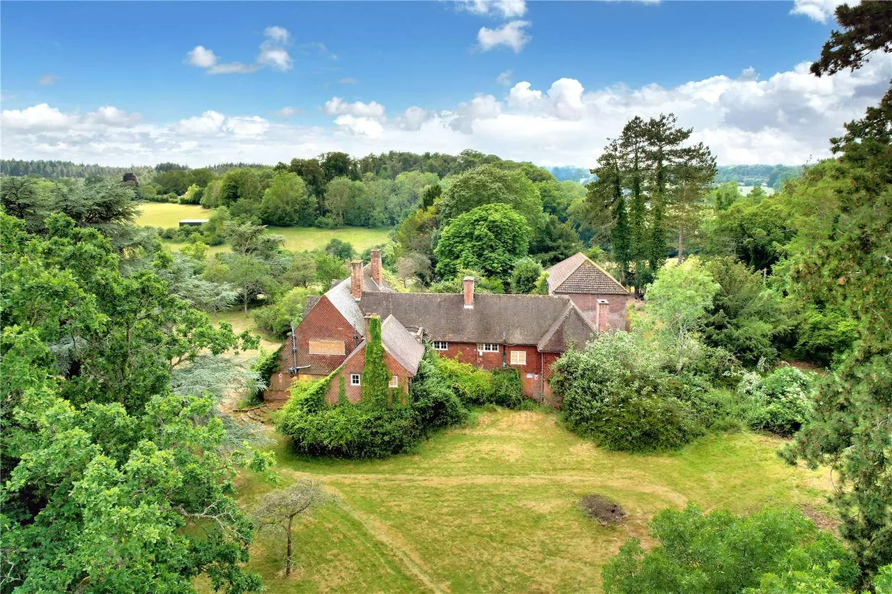 Harpsden Bottom, Harpsden, Henley-on-Thames, Oxfordshire, RG9 4HX, photo 10