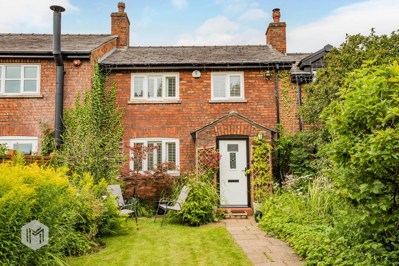 3 bed house for sale — Southworth Lane, Croft, Warrington, WA3 7BX