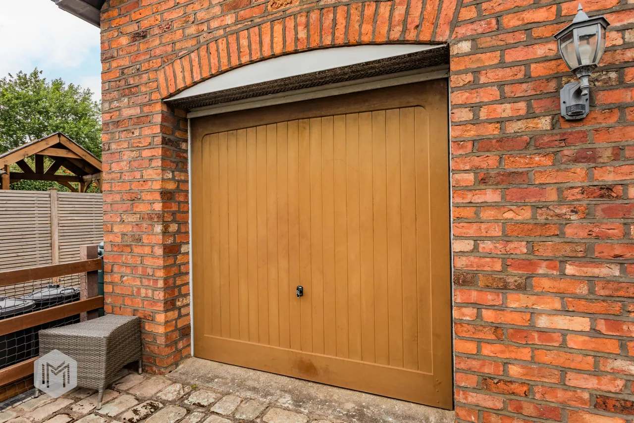 Southworth Lane, Croft, Warrington, WA3 7BX, photo 21