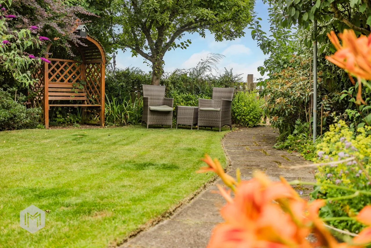Southworth Lane, Croft, Warrington, WA3 7BX, photo 19