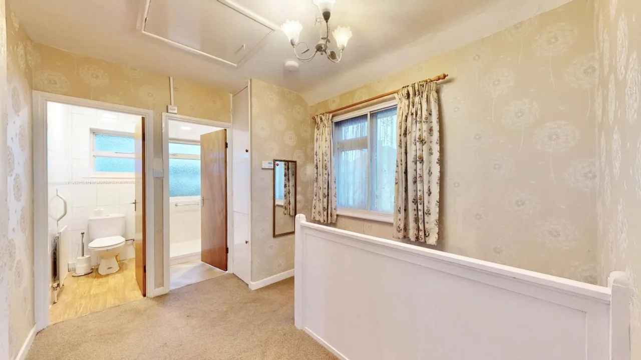 Stanwell Gardens, Stanwell, TW19, photo 7