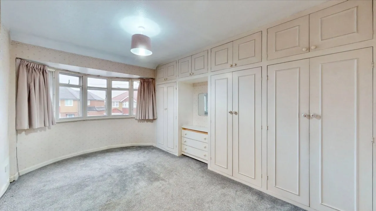 Stanwell Gardens, Stanwell, TW19, photo 6