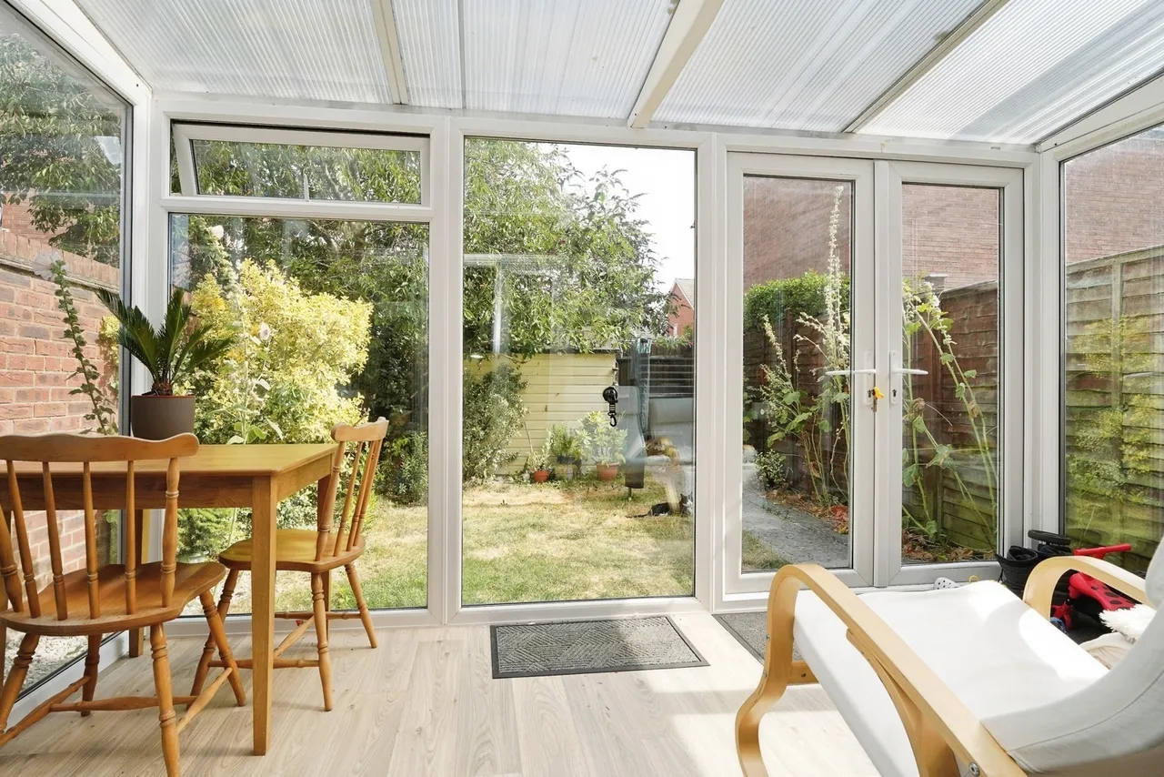 Sealand Way Kingsway, Quedgeley, Gloucester, Gloucestershire, GL2, photo 6