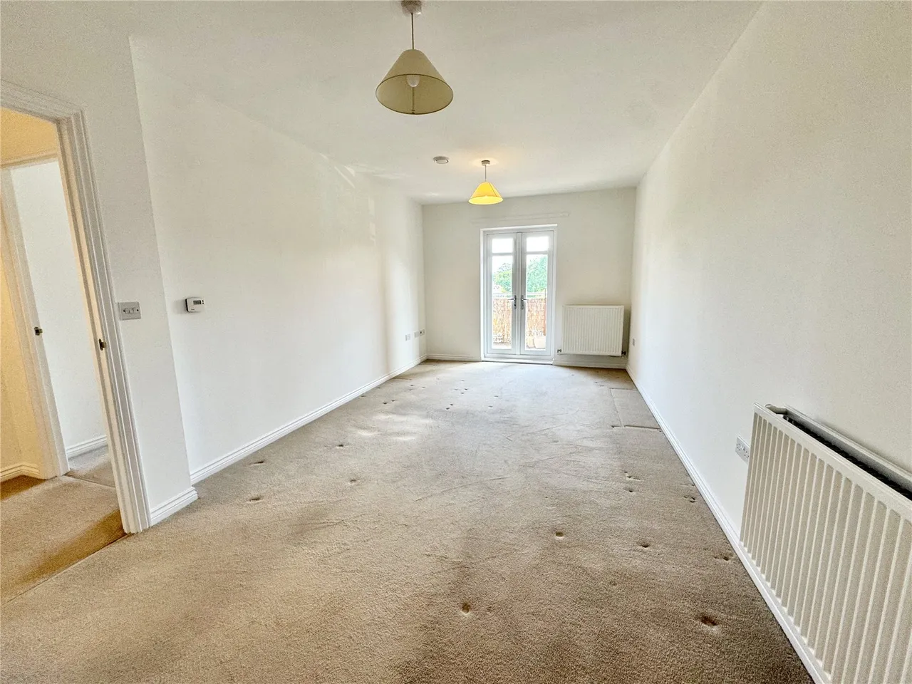 Jubilee Drive, Church Crookham, Fleet, GU52 8AY, photo 3