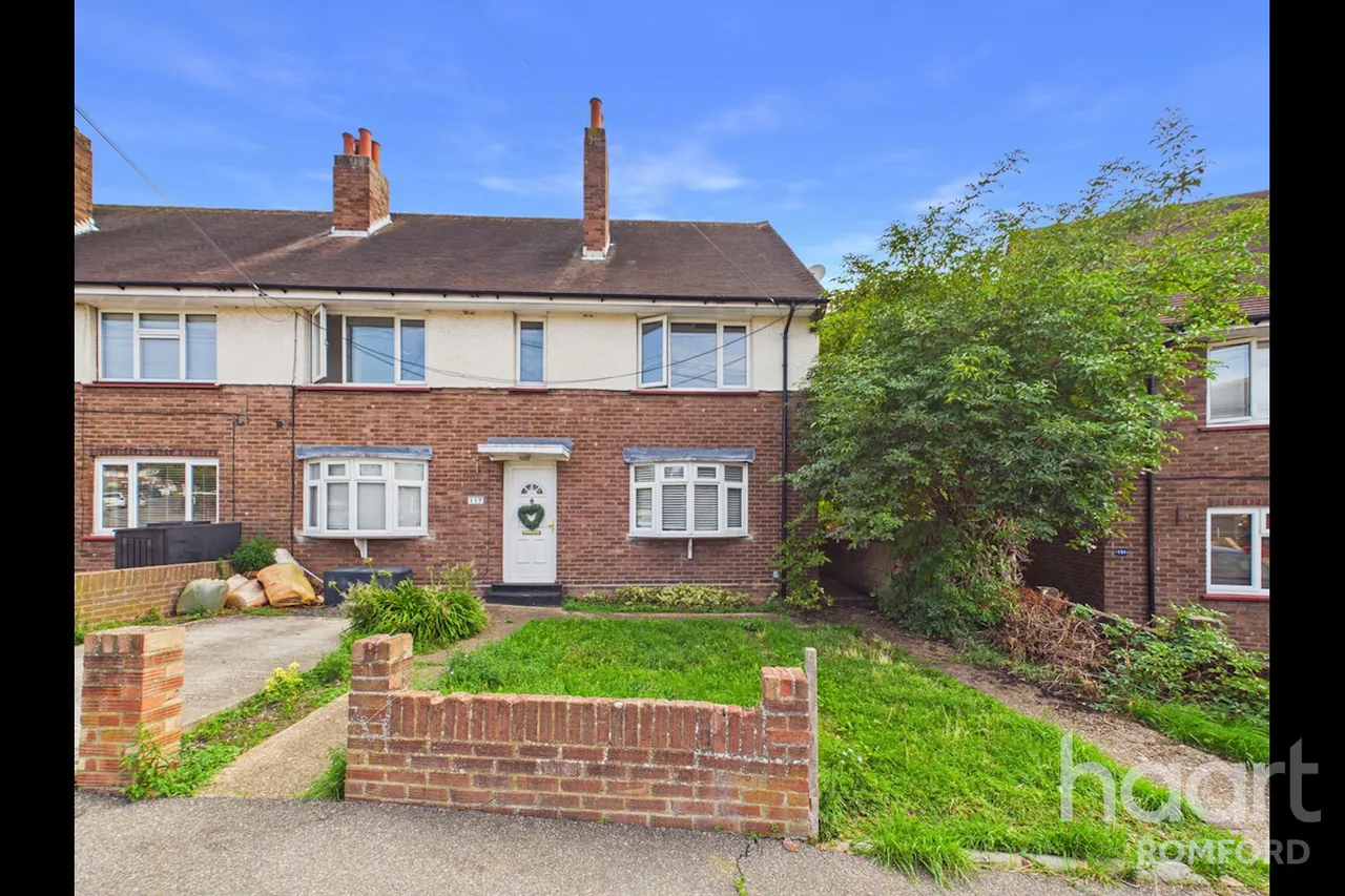 Chelmsford Avenue, Romford, RM5, photo 17