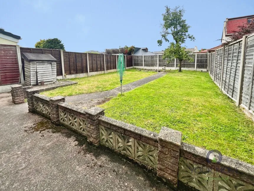 Whitegates Road, Coseley, Dudley, WV14, photo 2