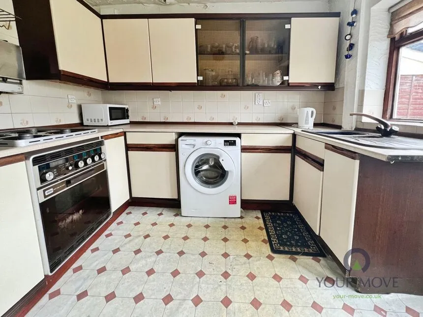 Whitegates Road, Coseley, Dudley, WV14, photo 12