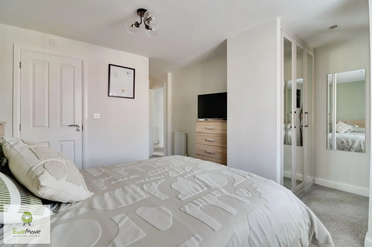 Tomkinson Heights, Hednesford, WS12, photo 9