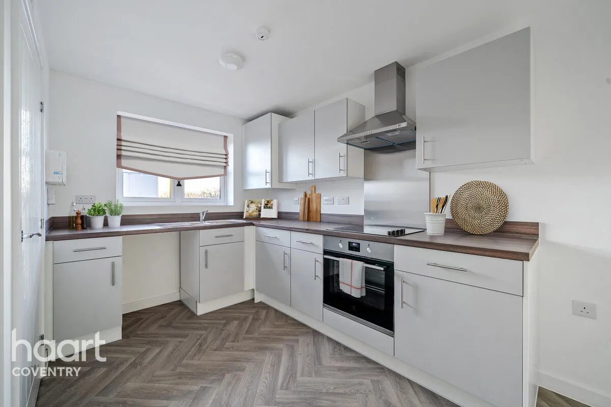 Newlands Meadow, Bedworth, CV12, photo 4