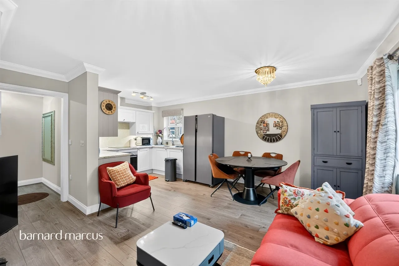 St. Helen's Road, London, SW16, photo 3
