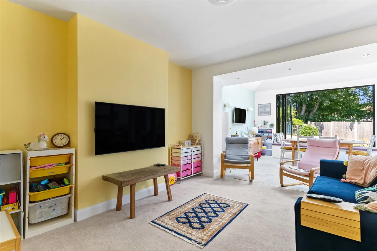 Montrose Avenue, Twickenham, TW2 6HB, photo 7