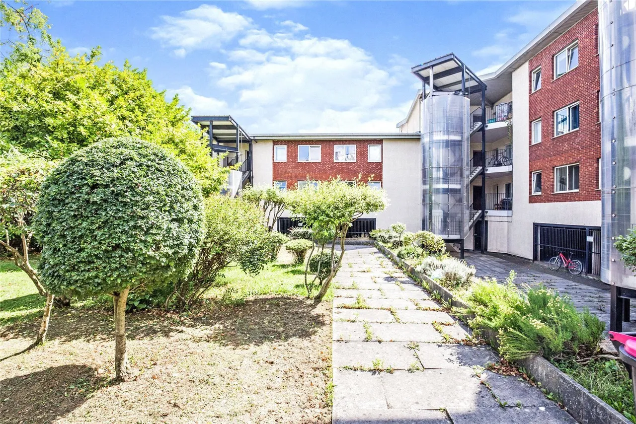 Richmond Court, 50 North George Street, Salford, M3, photo 12