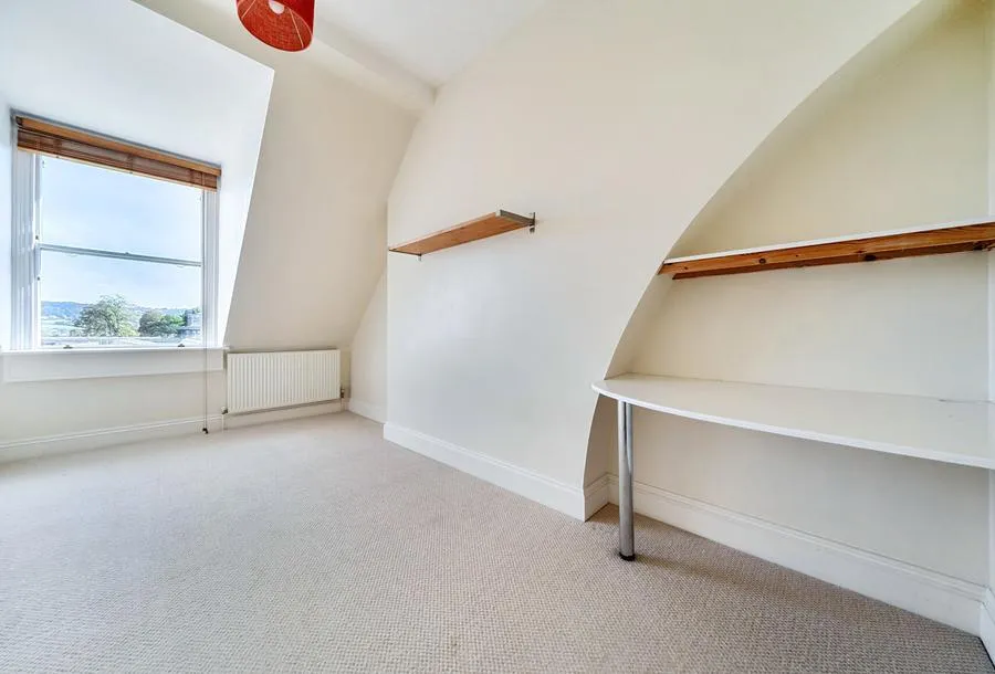 Upper Oldfield Park, BA2, photo 6
