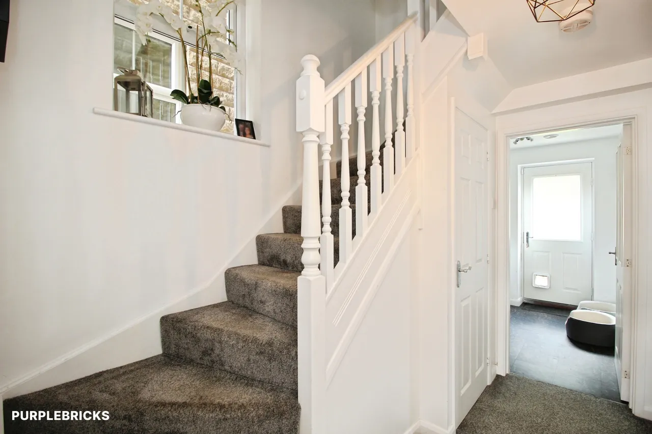 Jilling Gardens, Dewsbury, WF12, photo 8