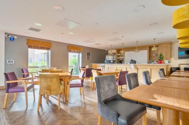 Park Gardens, Banbury, OX16, photo 14