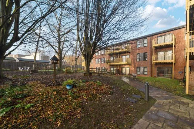 Park Gardens, Banbury, OX16, photo 19