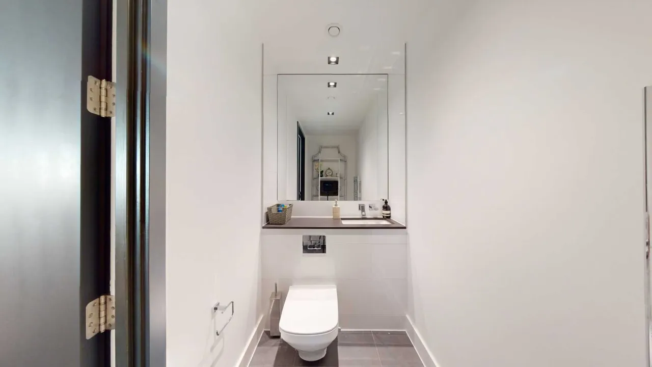 Marsh Wall, Canary Wharf, E14 9TW, photo 5