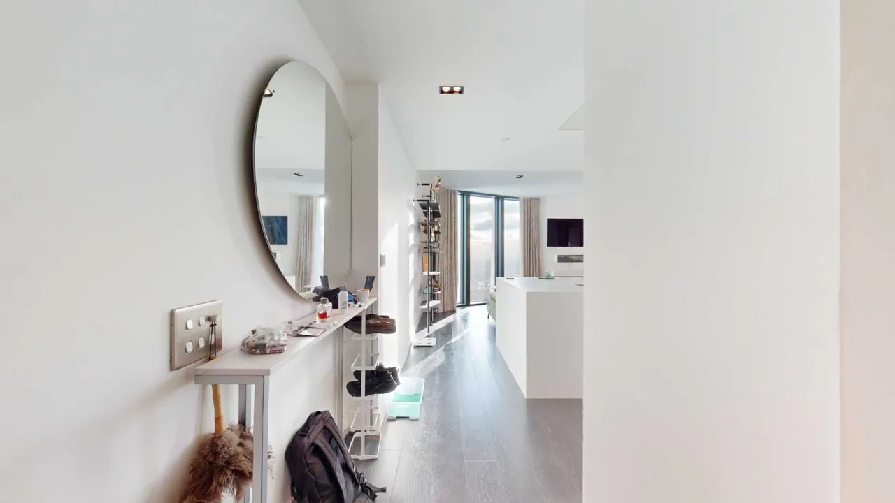 Marsh Wall, Canary Wharf, E14 9TW, photo 8