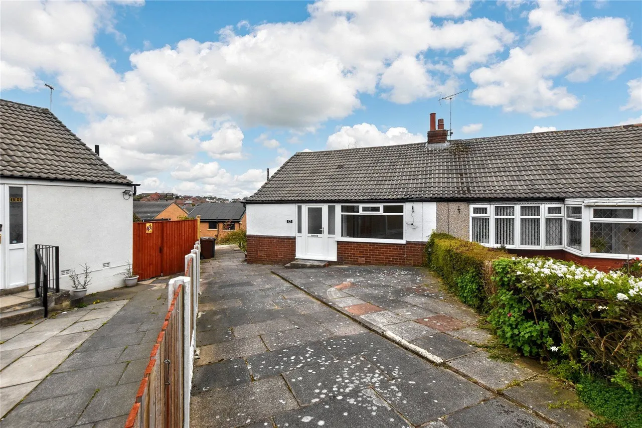 Glenroyd Close, Pudsey, LS28, photo 2