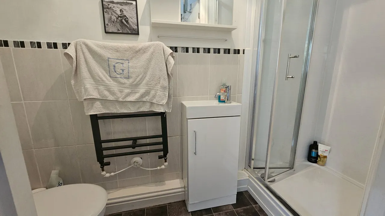 Alexander Grove, Par, PL24, photo 12