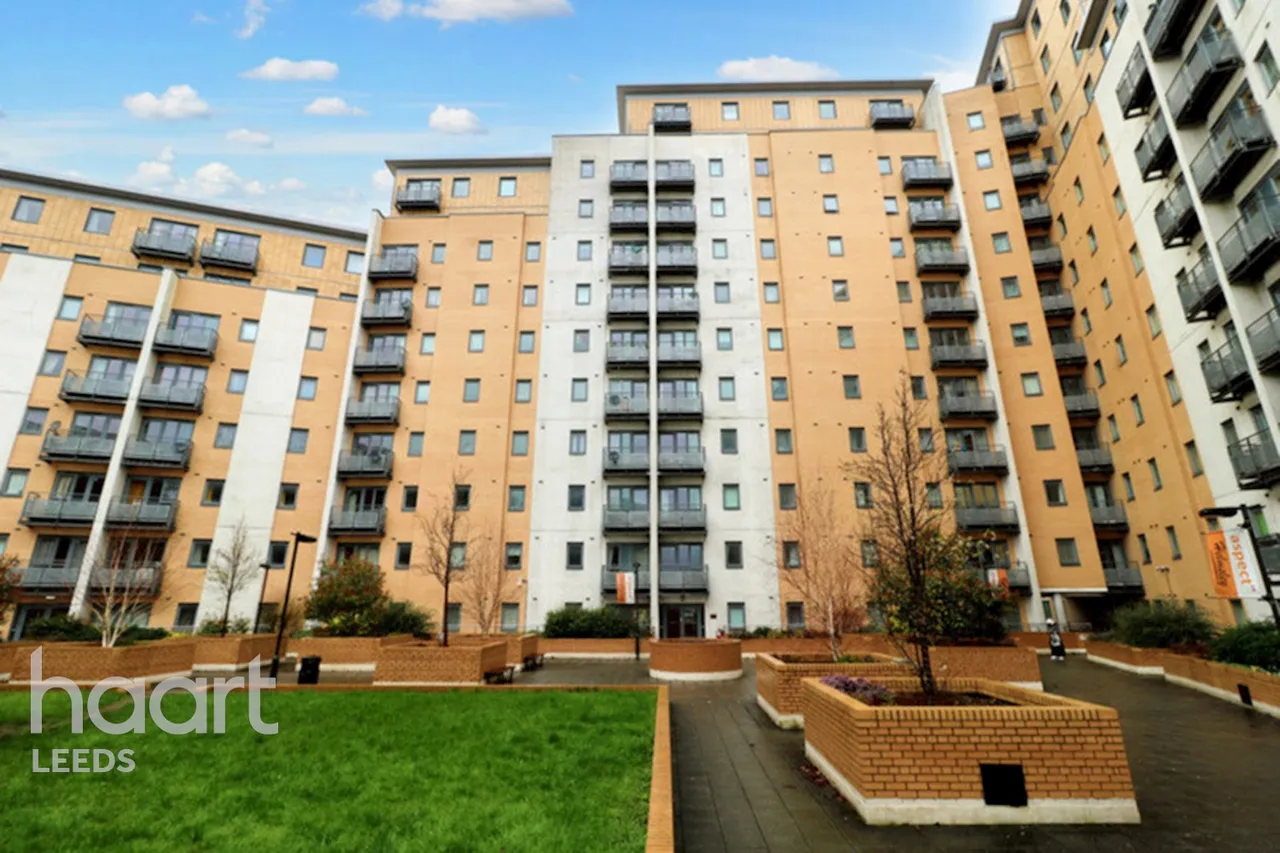1 bed flat for sale, Elmwood Lane, Leeds, LS2