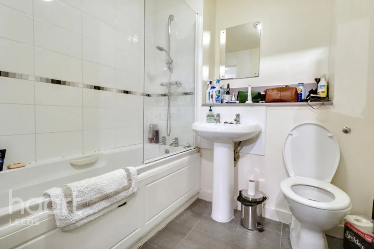 Elmwood Lane, Leeds, LS2, photo 9