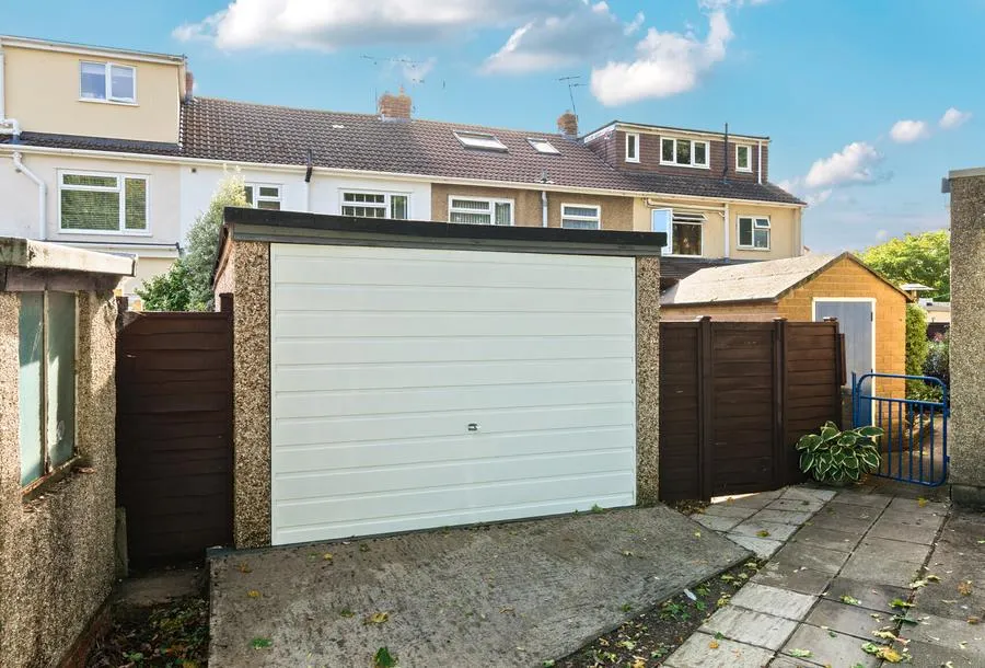 Colston Close, Winterbourne Down, BS36, photo 16