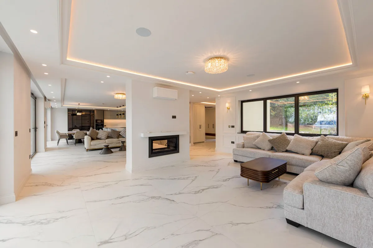 Astilbe Mansion, Brockley Hill, HA7, photo 7