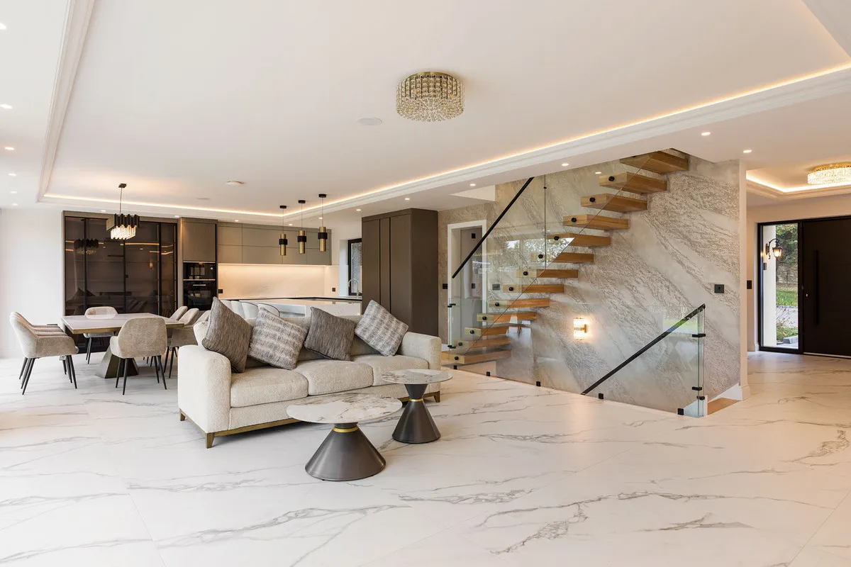 Astilbe Mansion, Brockley Hill, HA7, photo 4