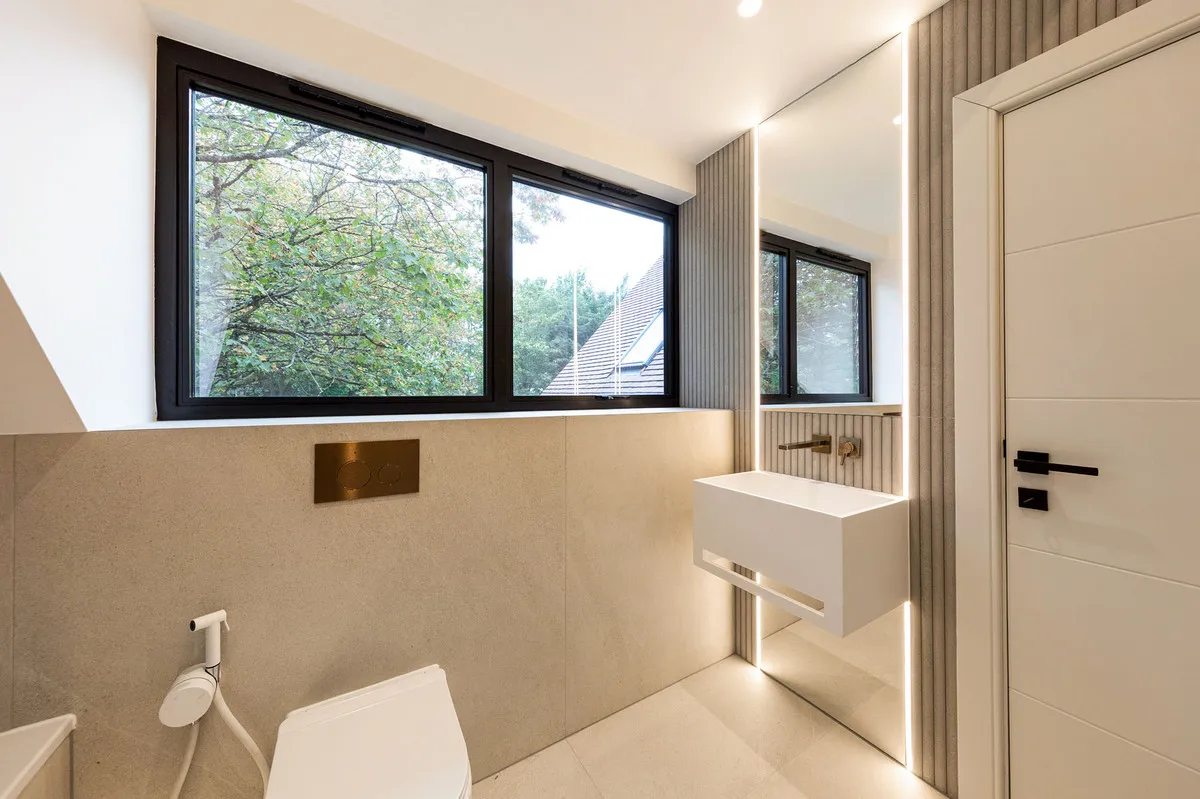 Astilbe Mansion, Brockley Hill, HA7, photo 32