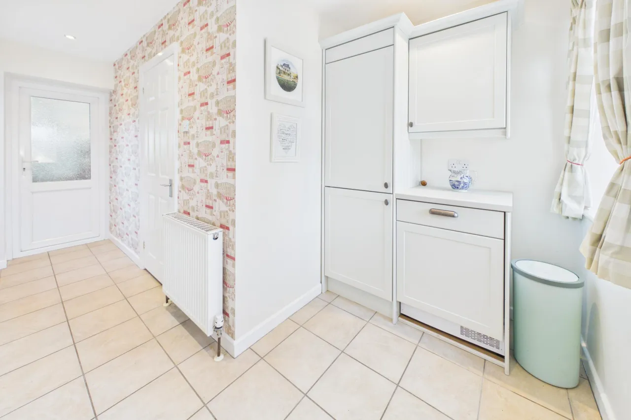 Tile Kiln Crescent, Hemel Hempstead, HP3, photo 5